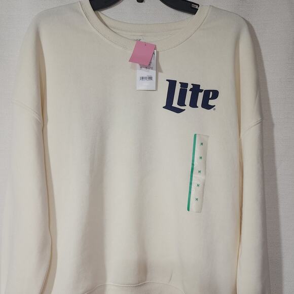 Miller lite sweatshirt women's Medium-first picture is back of sweatshirt - Picture 3 of 7